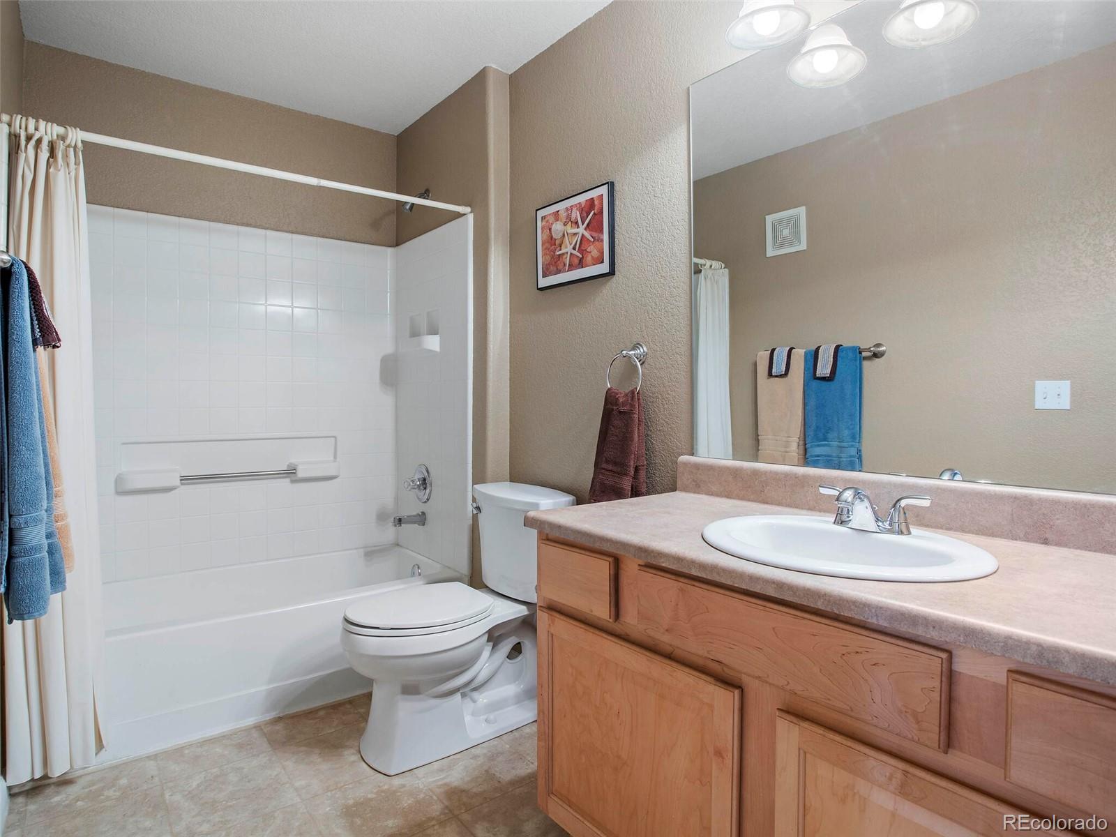 10131 E Carolina Drive Unit: 201