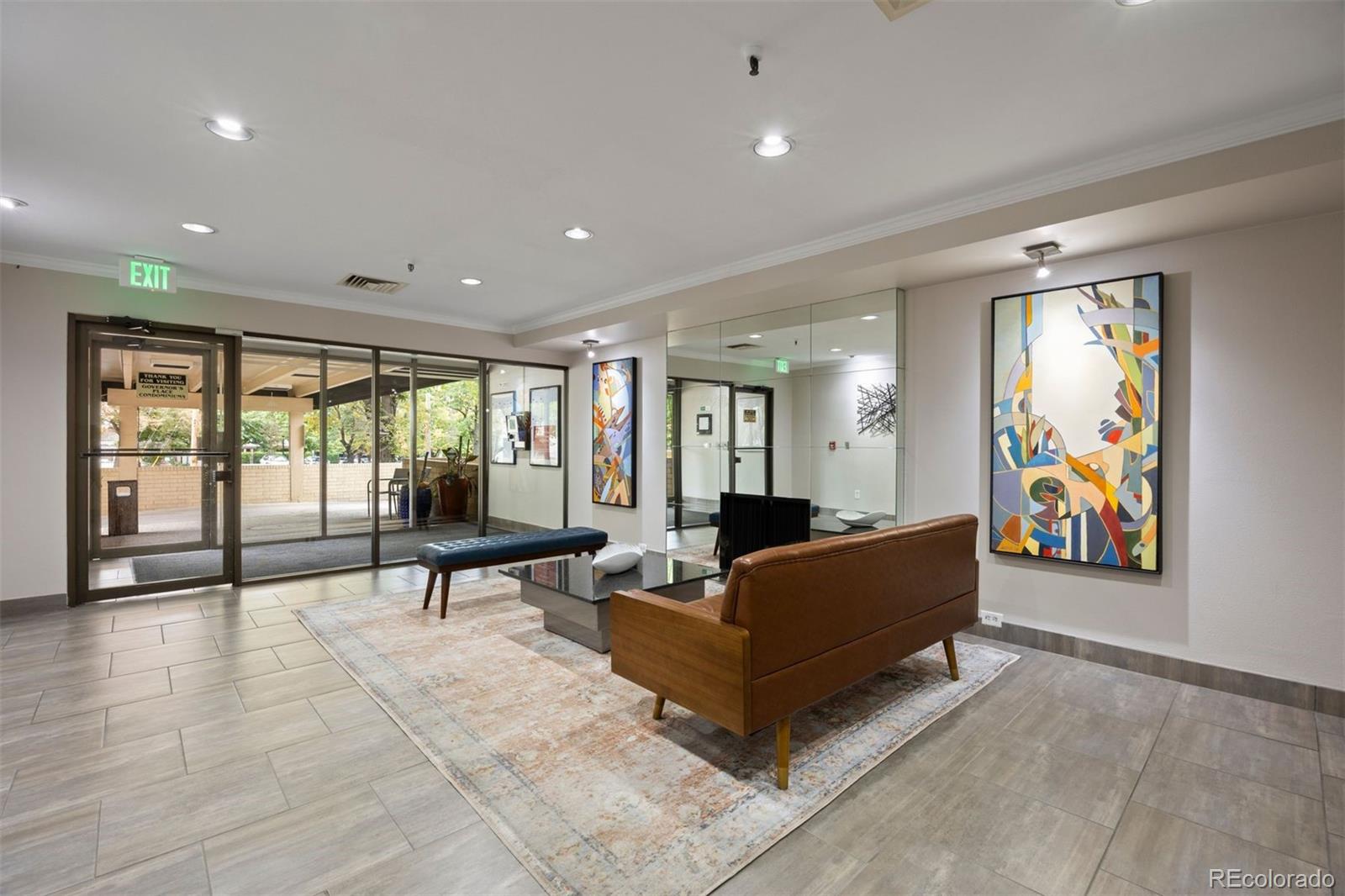 800 N Pearl Street Unit: 206