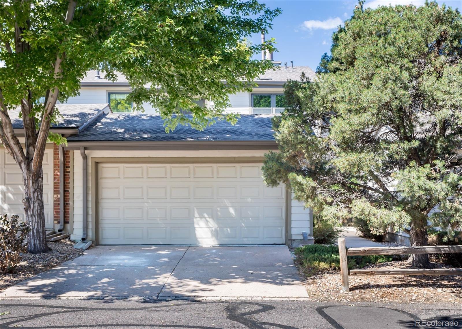 7900 W Layton Avenue Unit: 805