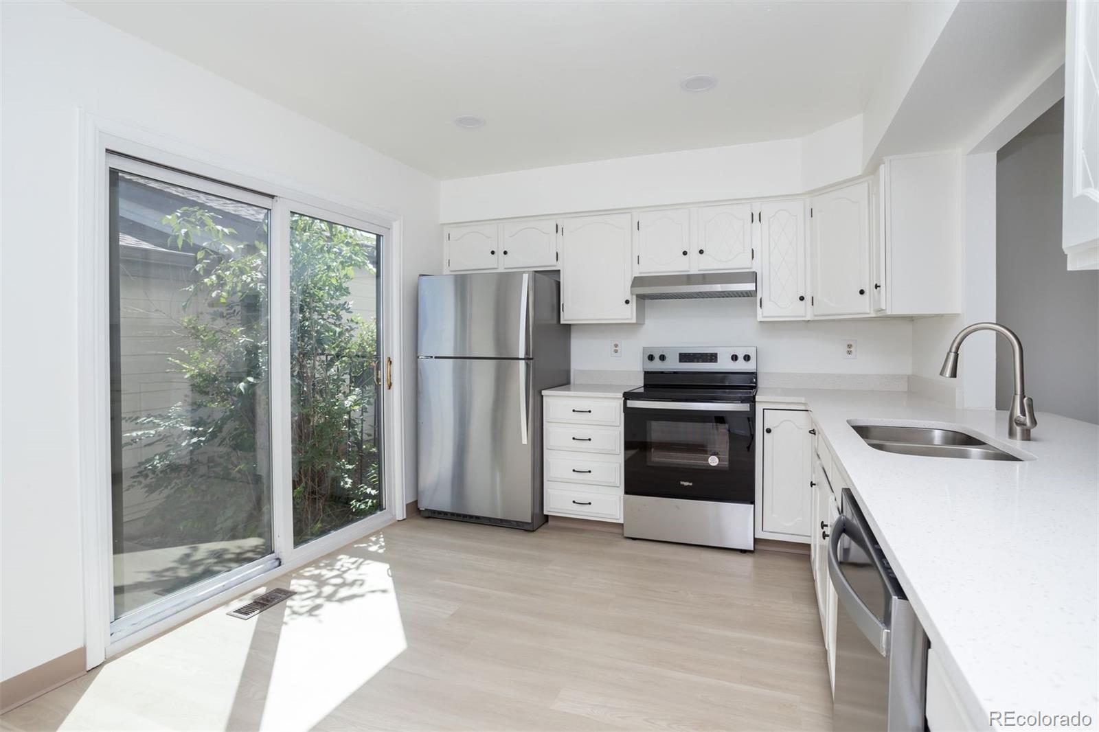 7900 W Layton Avenue Unit: 805