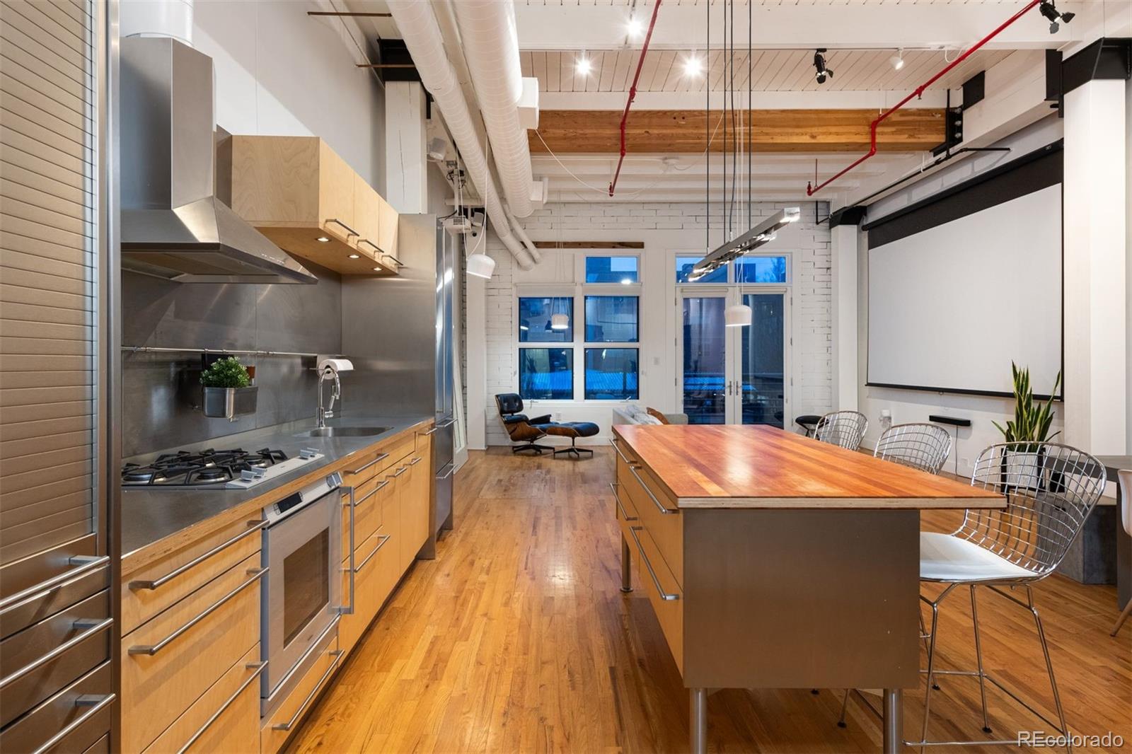 2955 Inca Street Unit: 2F