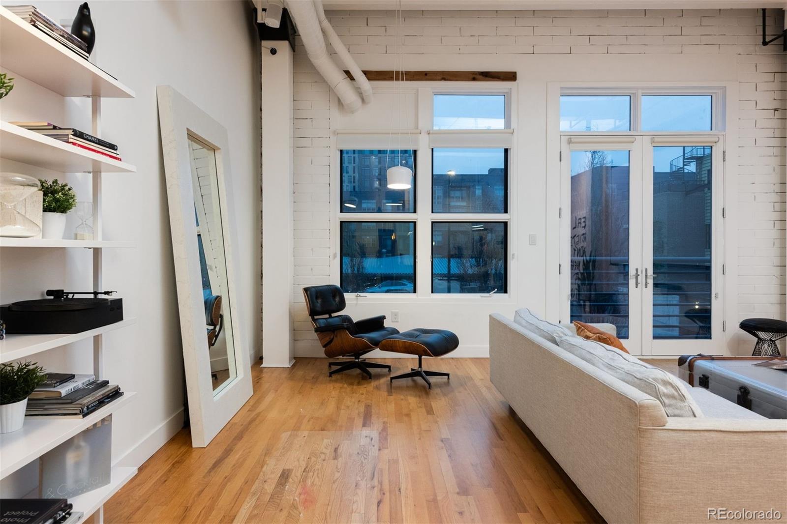 2955 Inca Street Unit: 2F