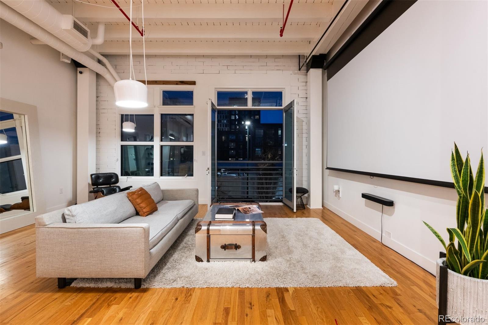 2955 Inca Street Unit: 2F