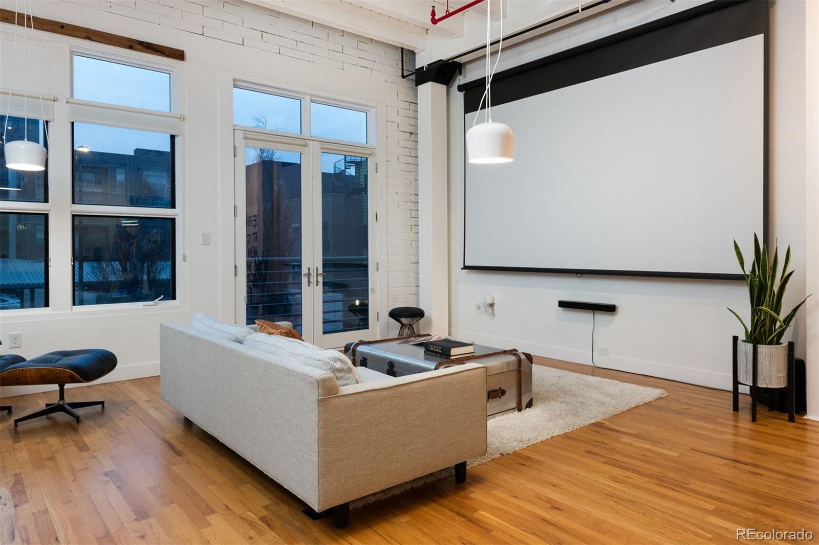 2955 Inca Street Unit: 2F