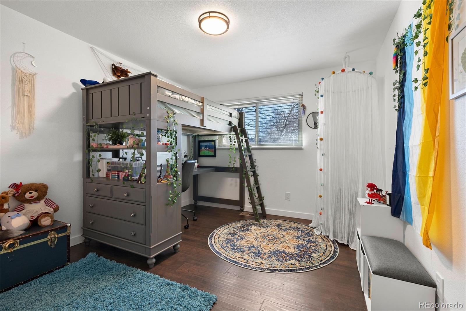642 Deframe Court