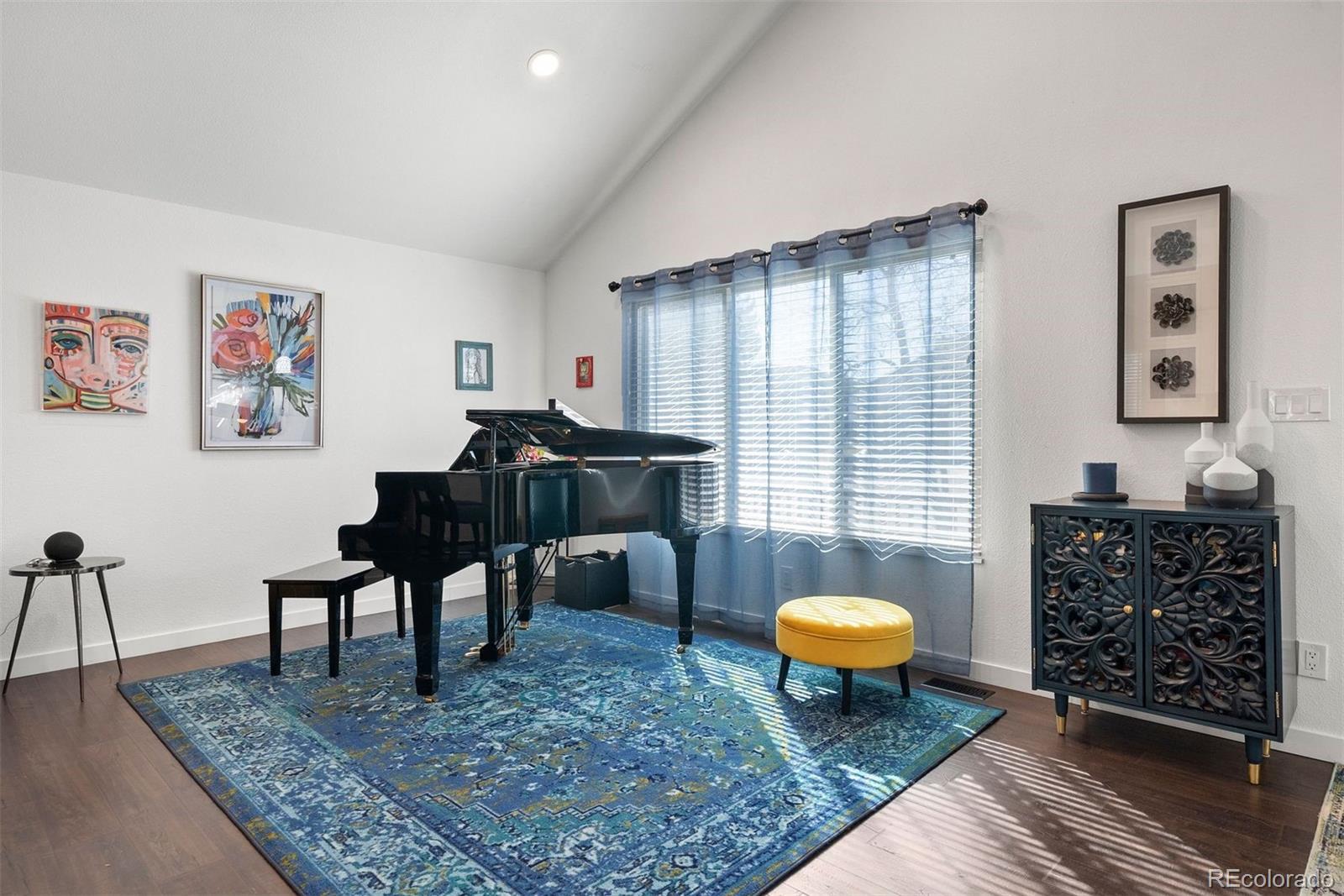 642 Deframe Court