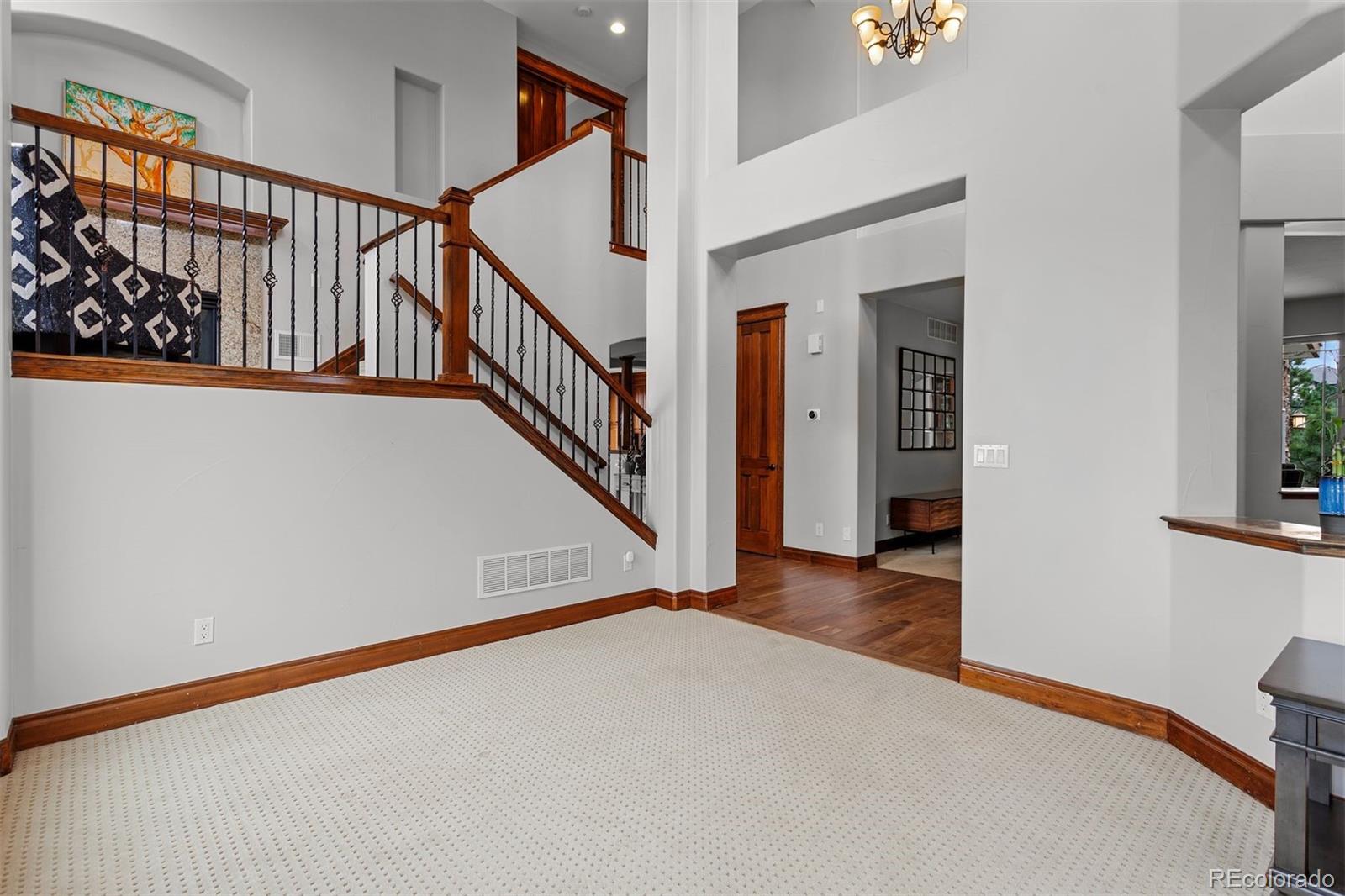 6708 Tremolite Court