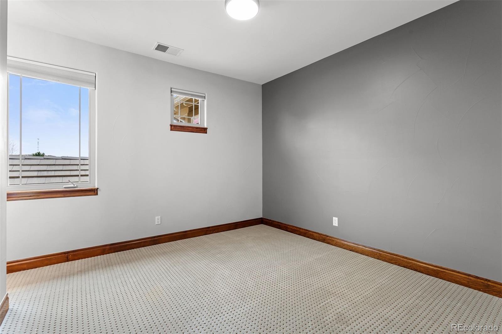 6708 Tremolite Court