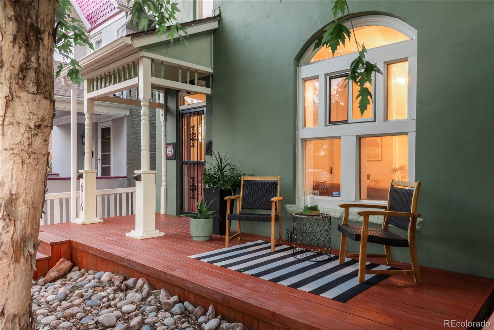 616 W 1st Avenue
