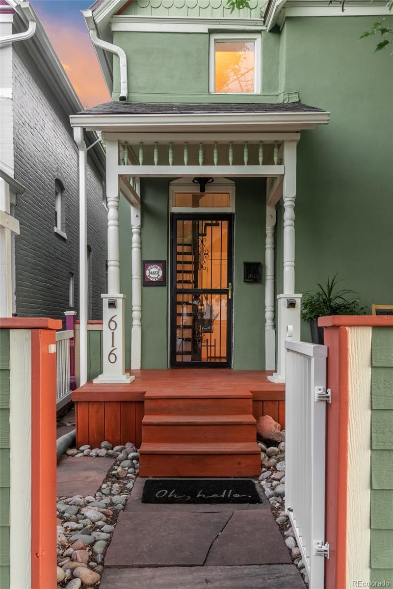 616 W 1st Avenue