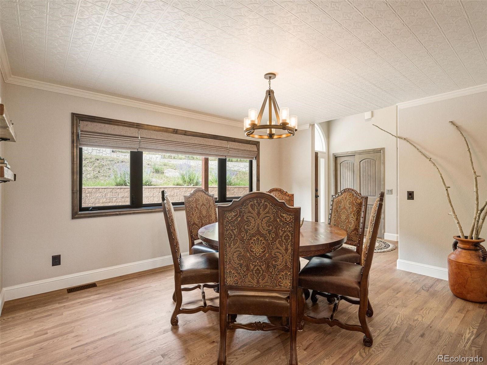 137 Nuthatch Road