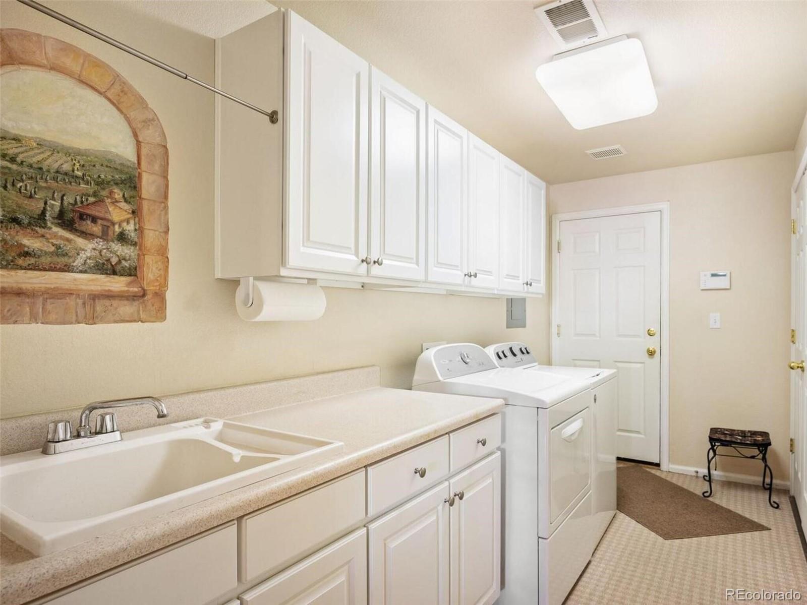 7542 Pineridge Trail