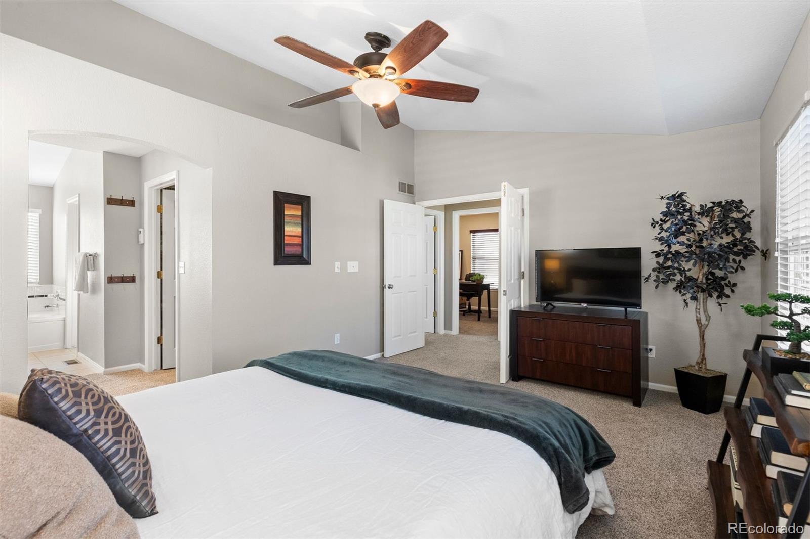 64 S Rosemary Street