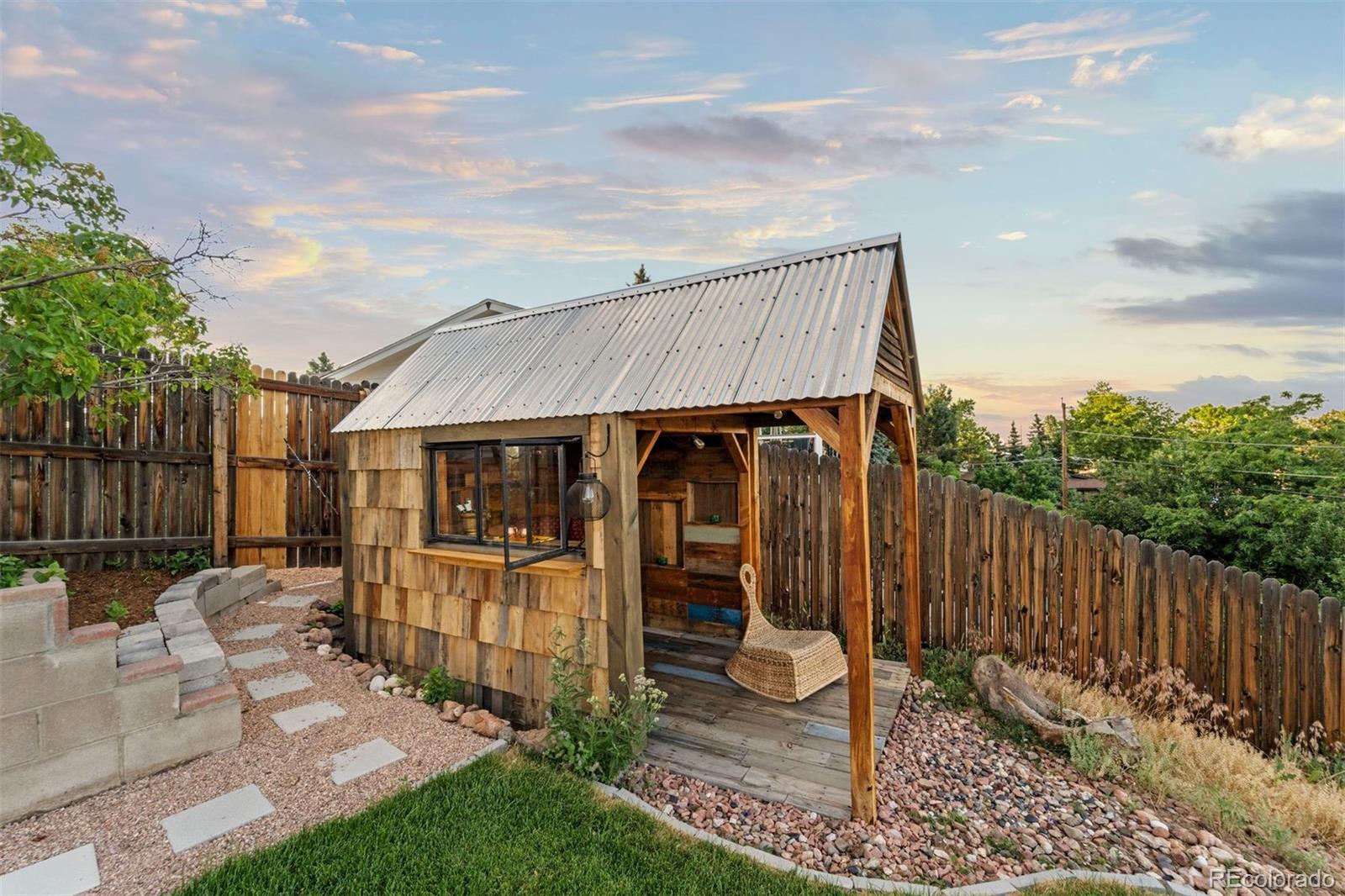 13316 W Center Drive