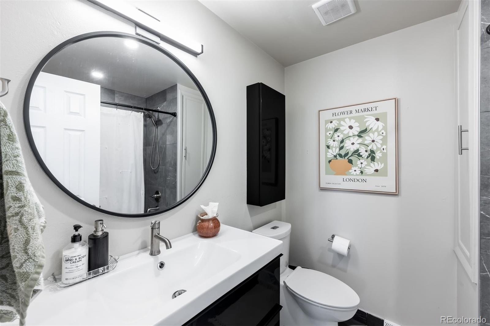 1448 S Oneida Street