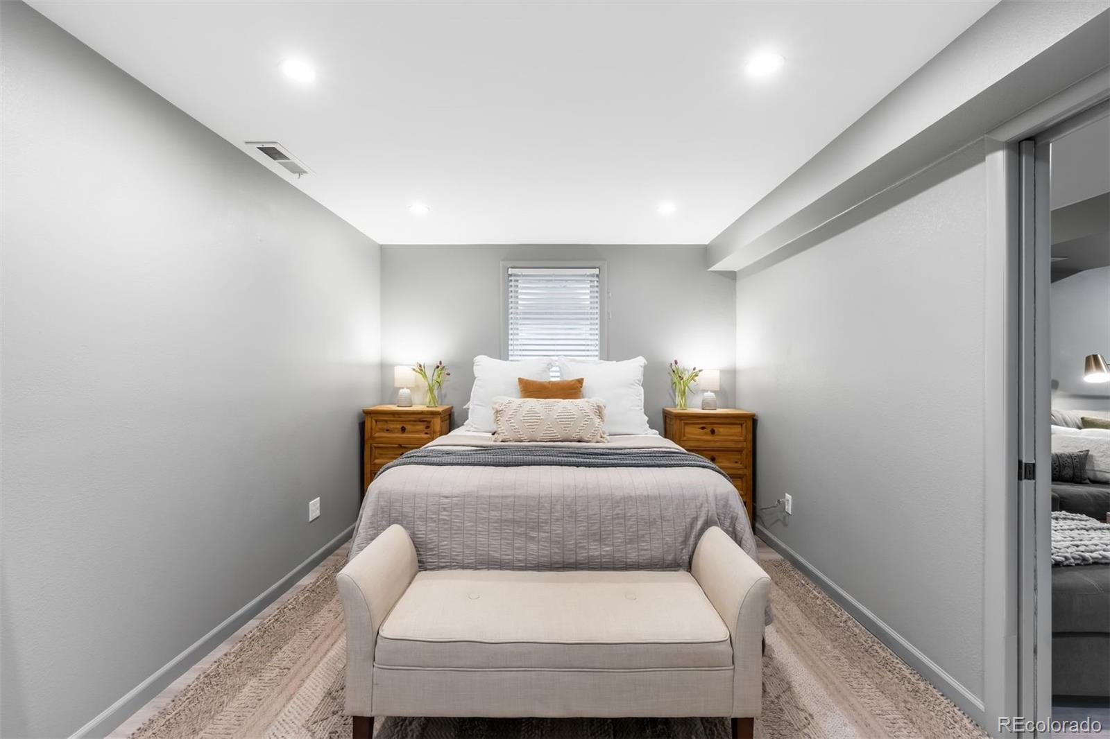 1448 S Oneida Street