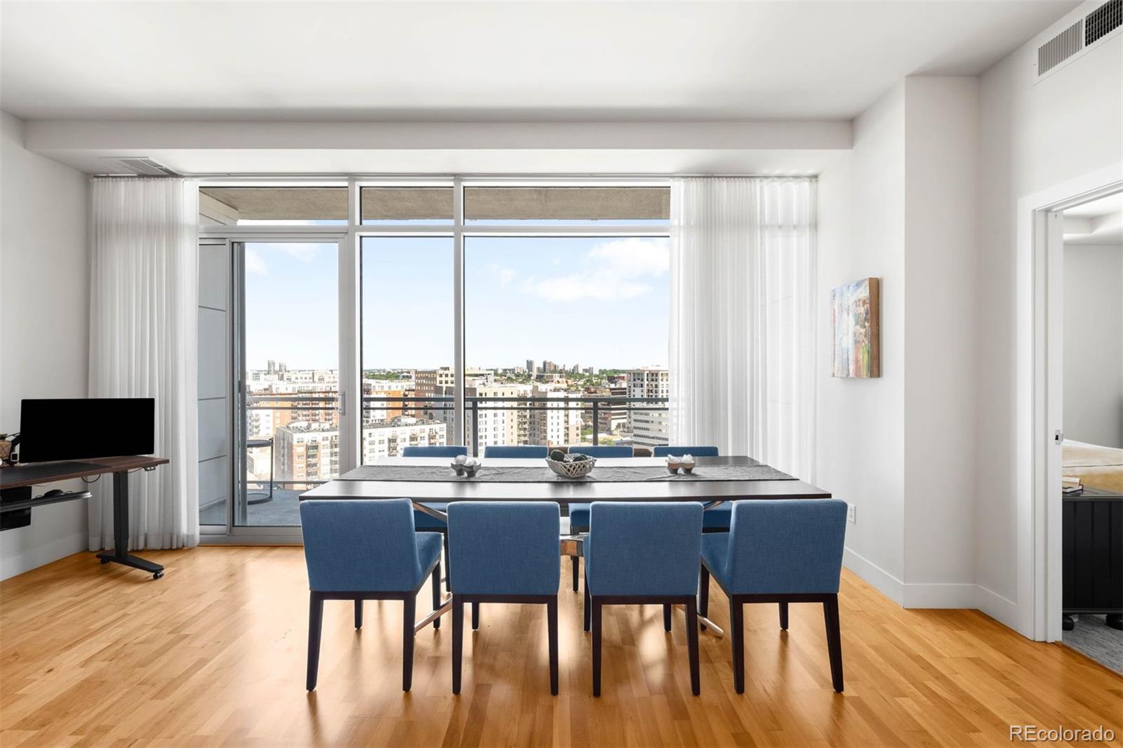2001 Lincoln Street Unit: 1723