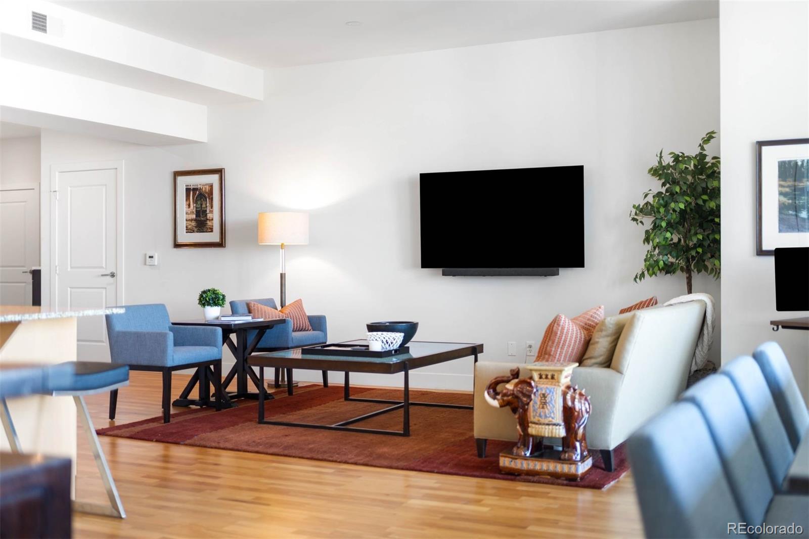 2001 Lincoln Street Unit: 1723