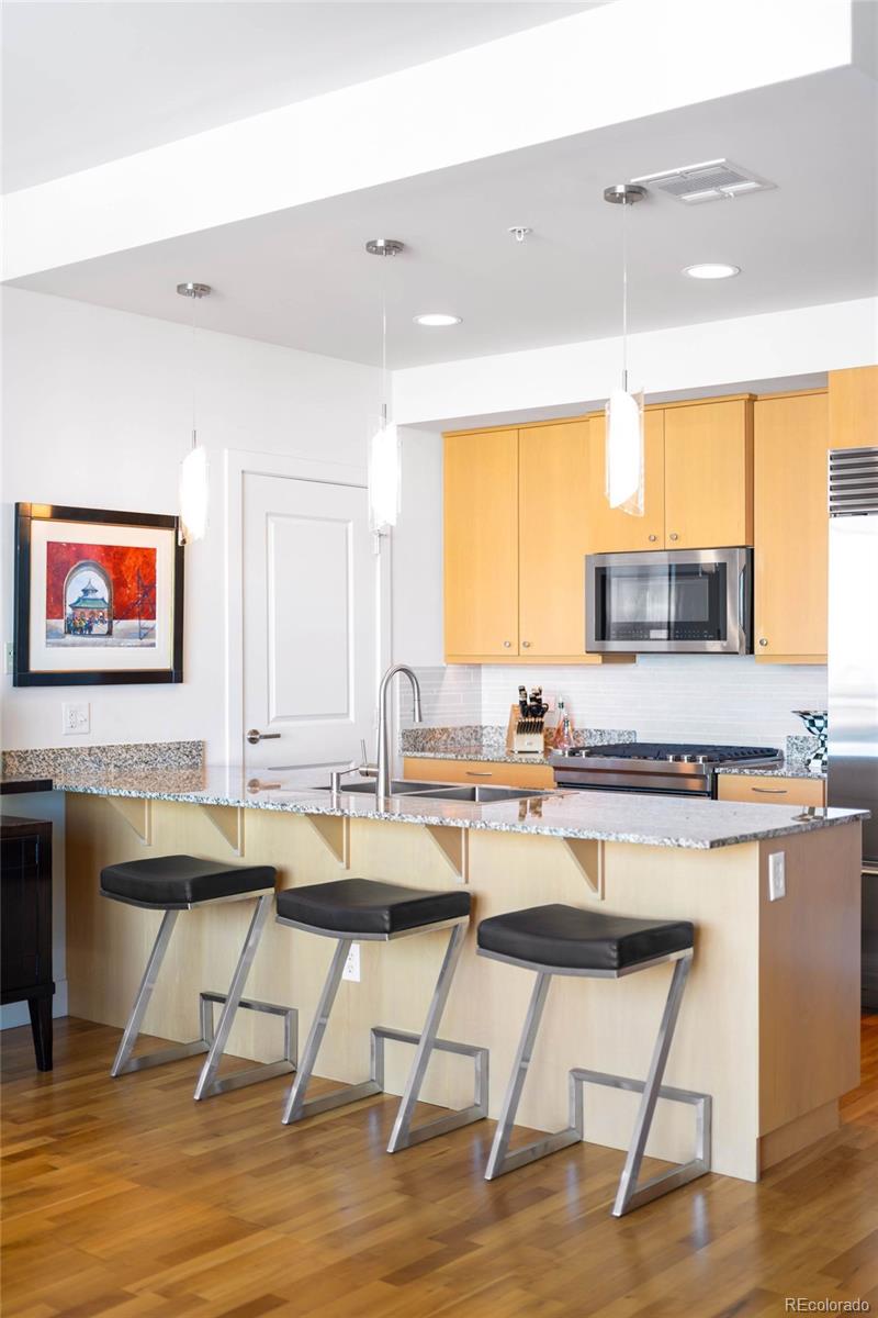 2001 Lincoln Street Unit: 1723