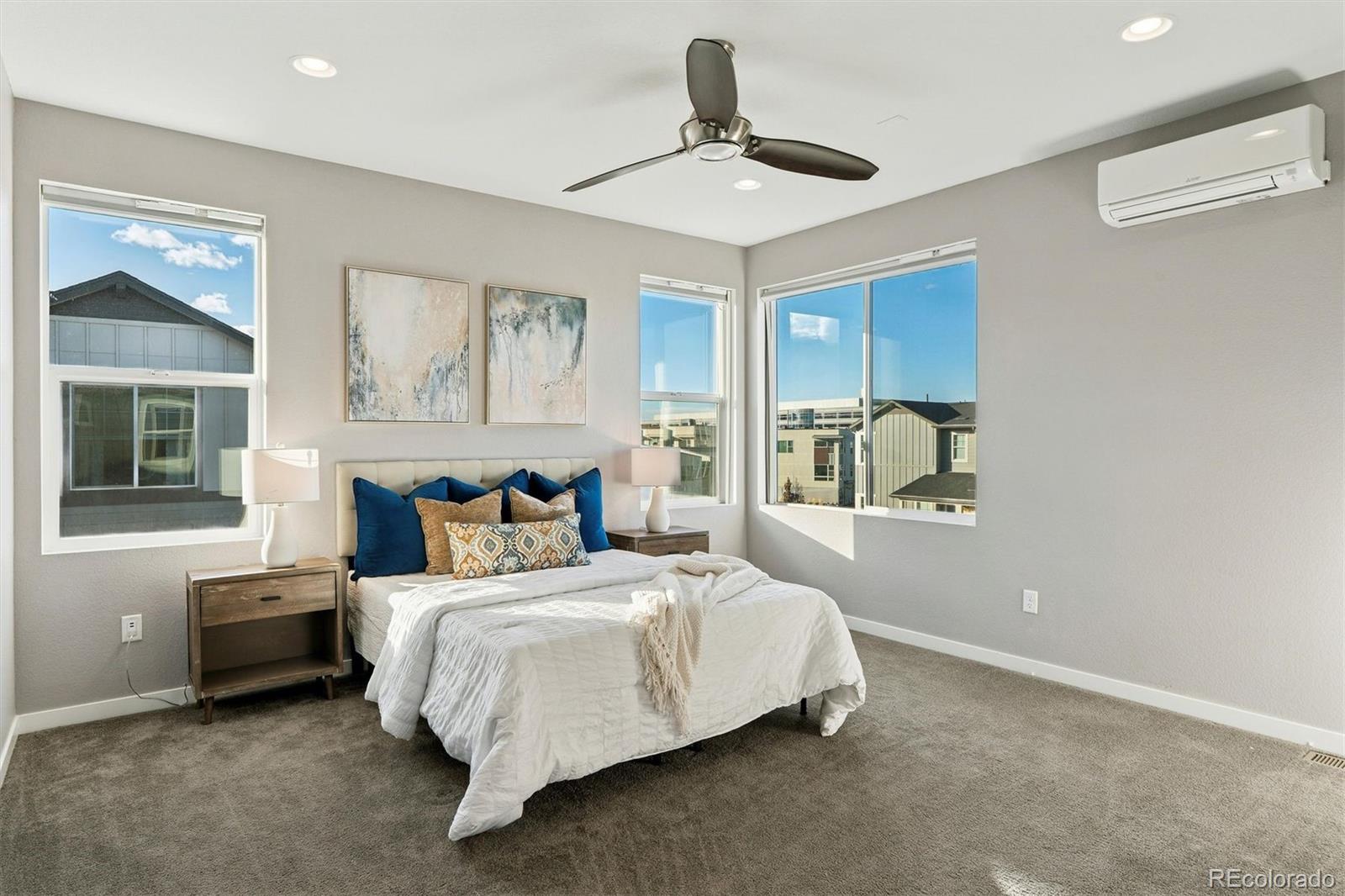 8872 Southurst Street