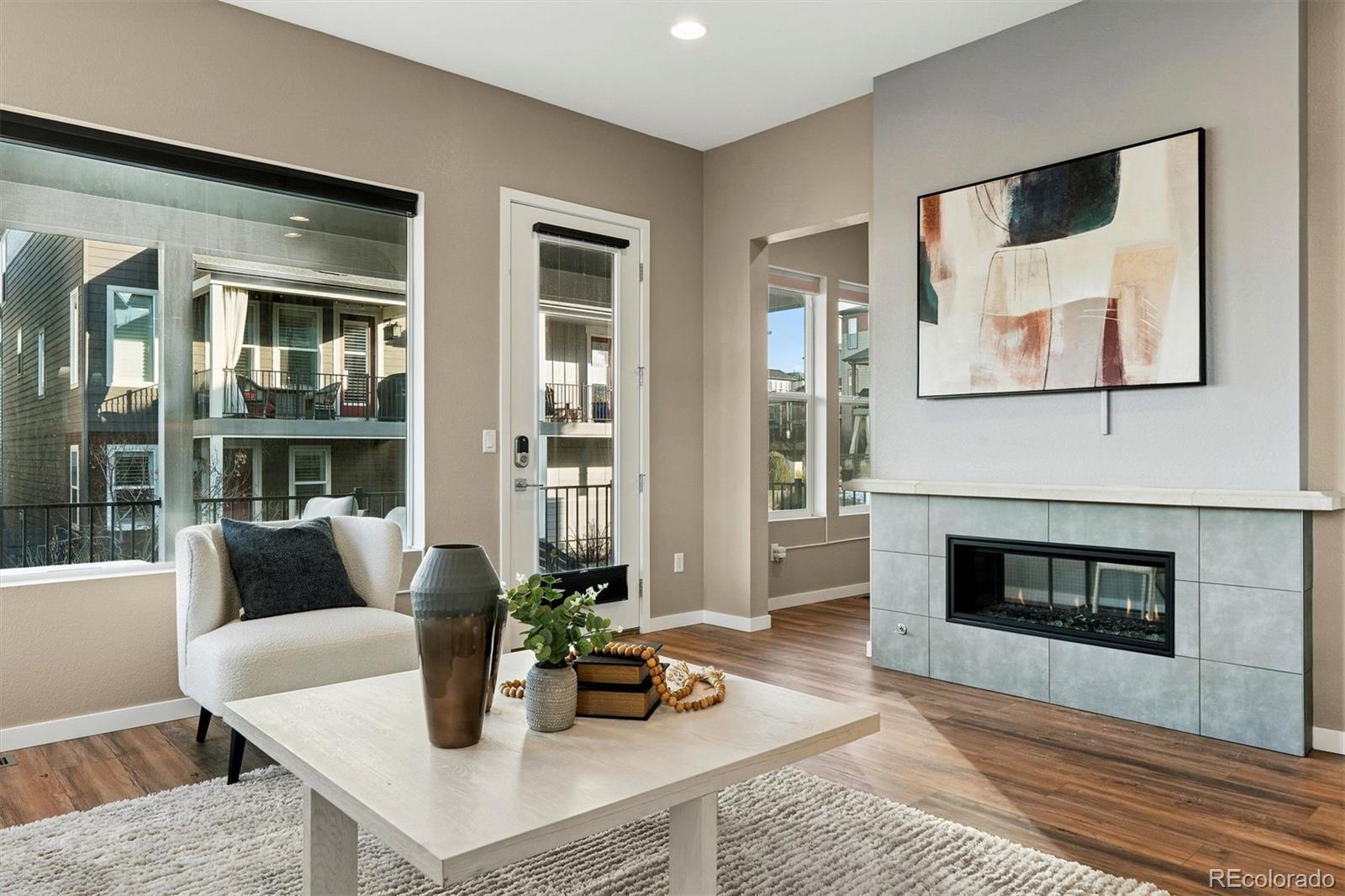 8872 Southurst Street