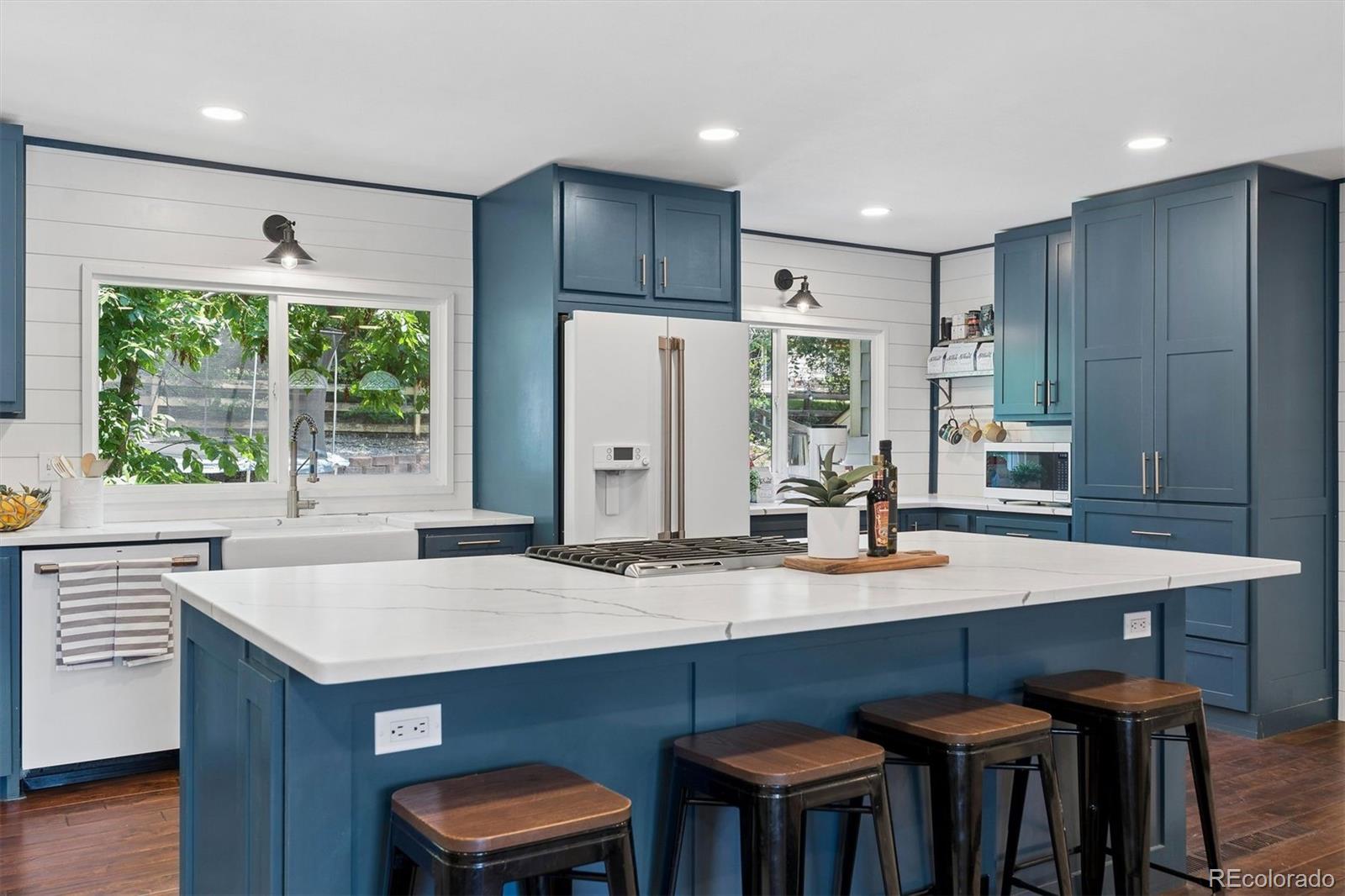 10503 W Turtle Mountain