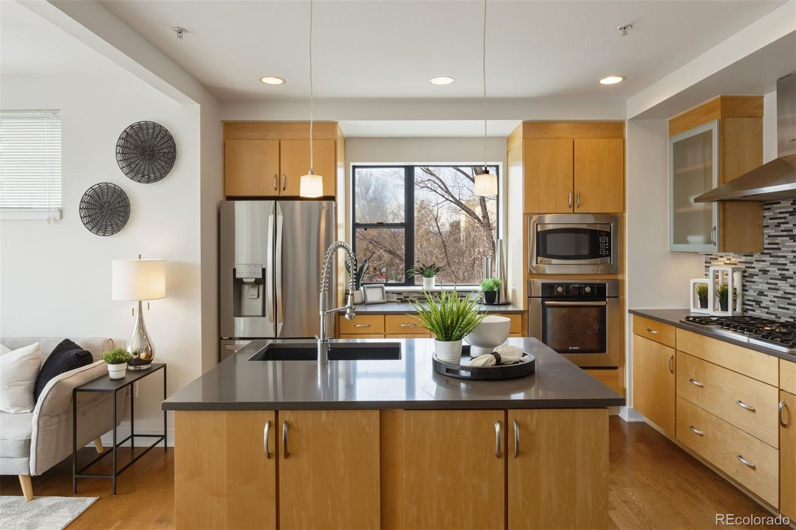 360 S Lafayette Street Unit: 301