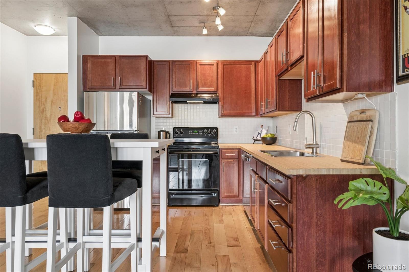 1475 Delgany Street Unit: 304