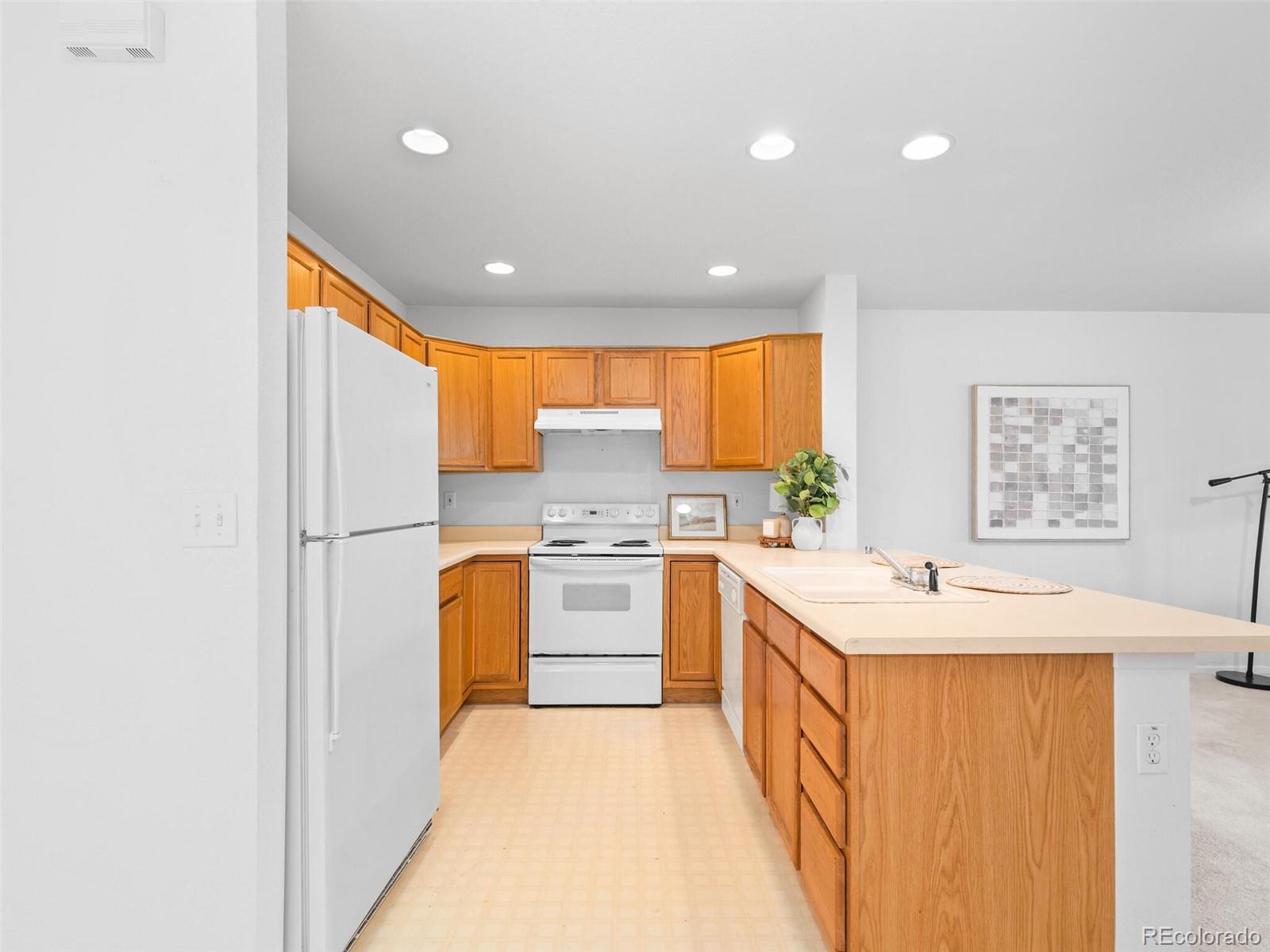 5081 Garrison Street Unit: 3