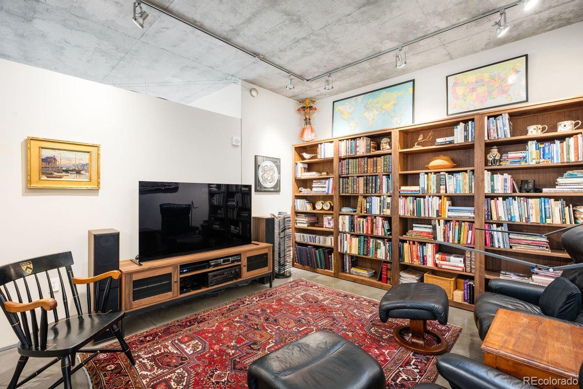 1610 Little Raven Street Unit: 302