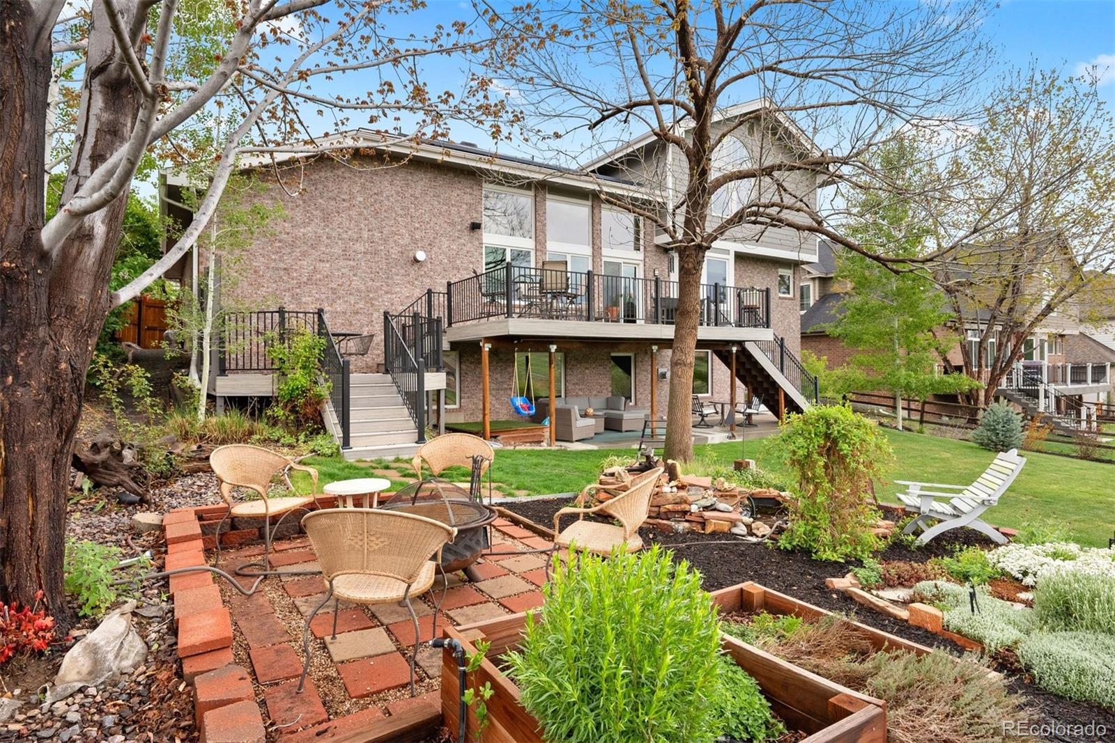 6656 S Oak Circle