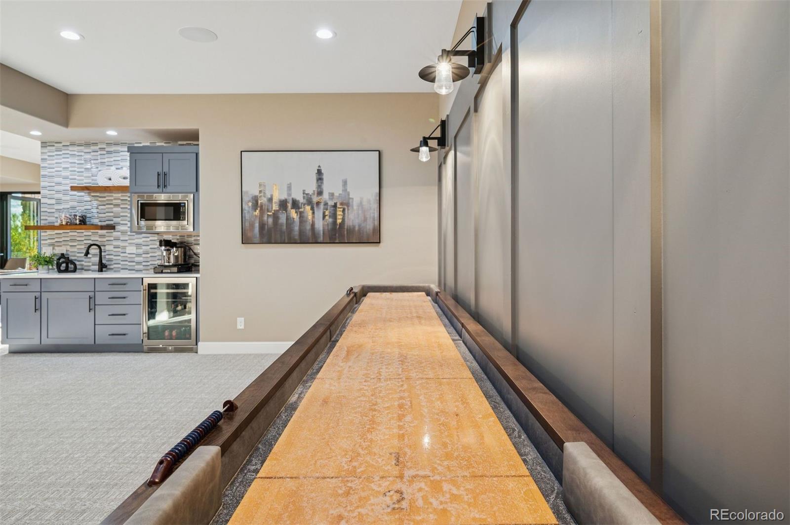 8363 S Winnipeg Court