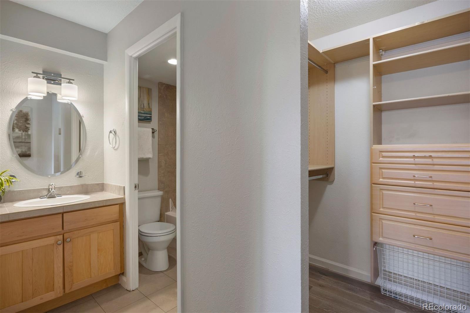 909 N Logan Street Unit: 11A