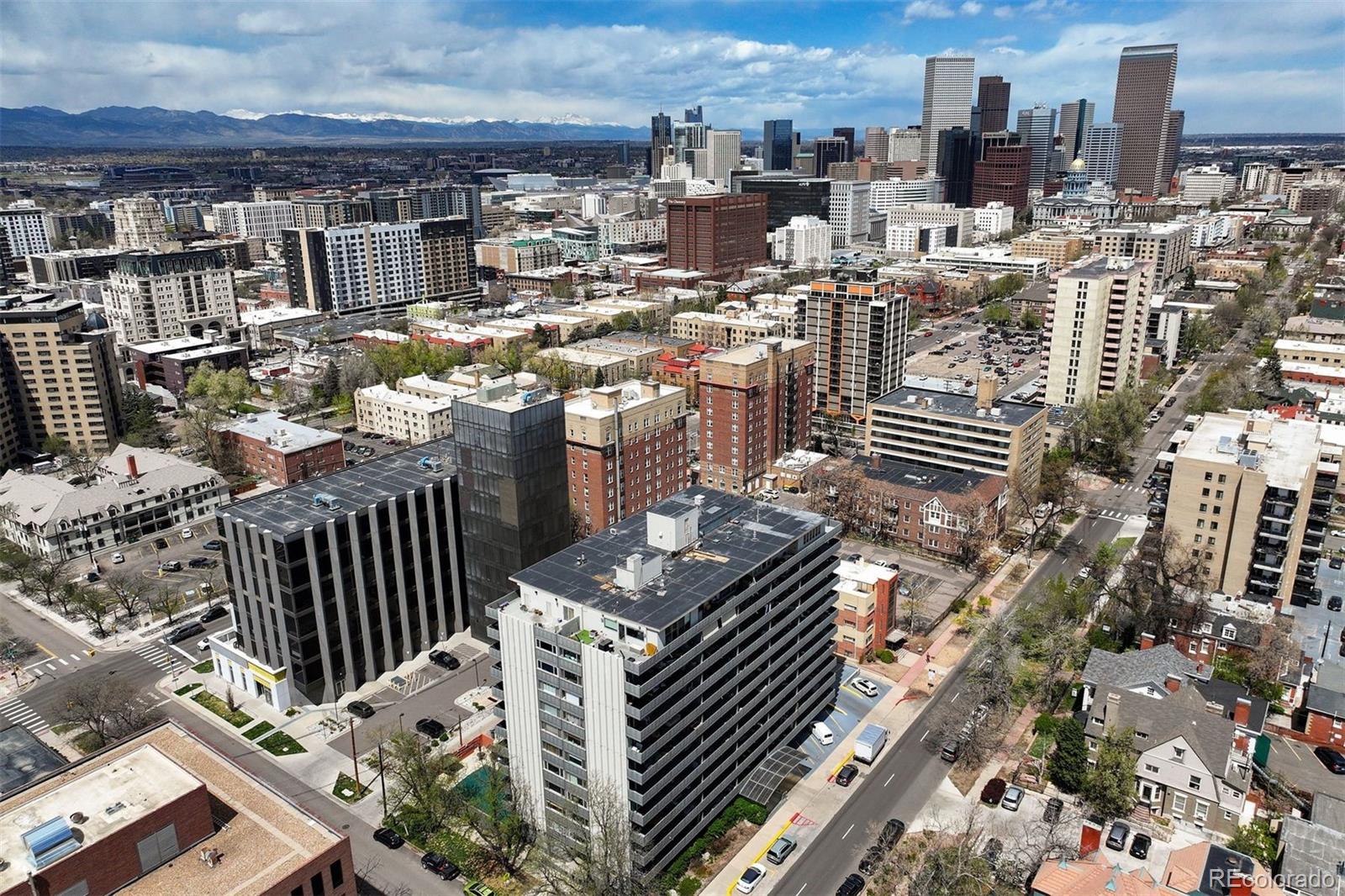 909 N Logan Street Unit: 11A