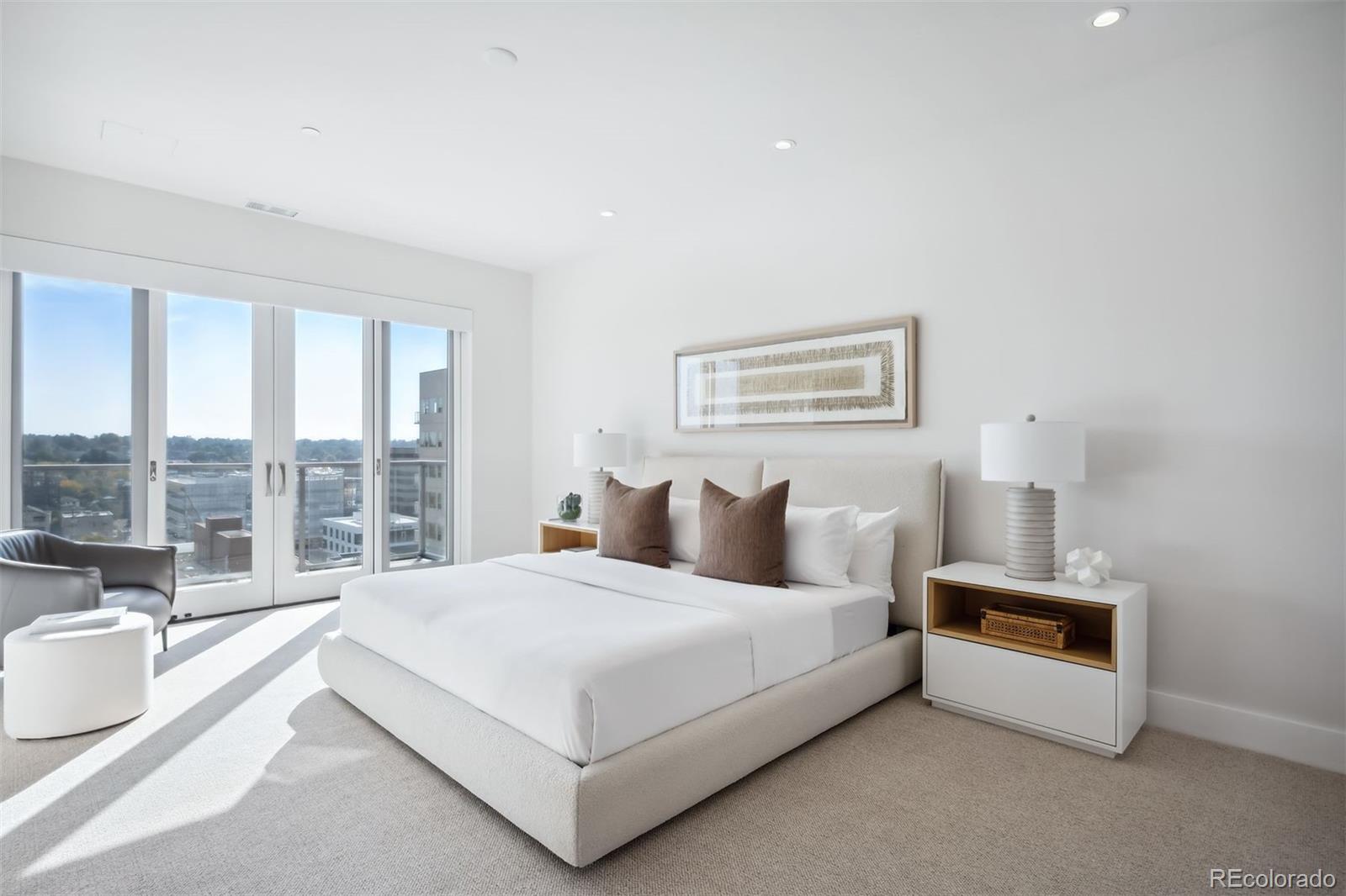 155 Steele Street Unit: 1112