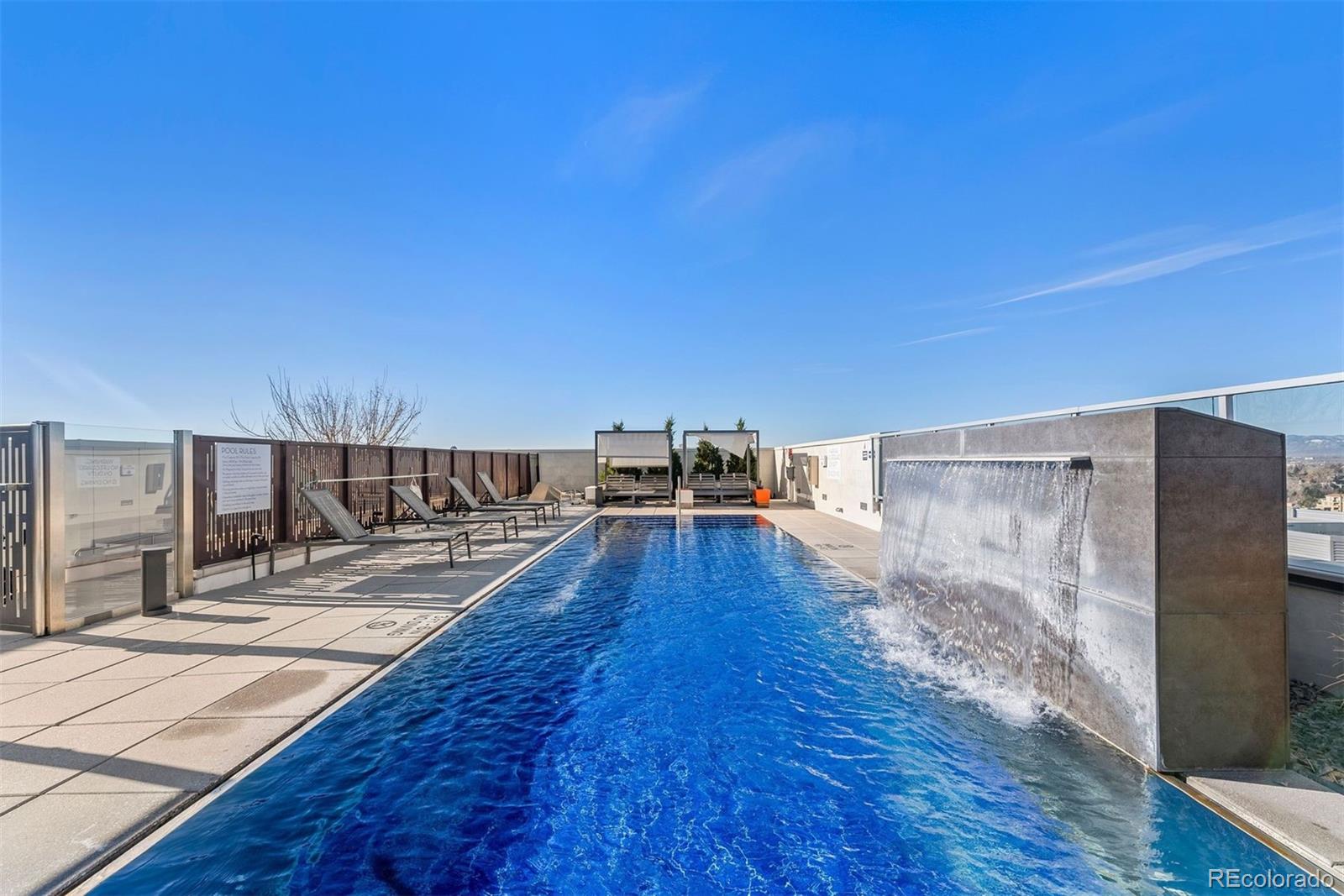 155 Steele Street Unit: 1112