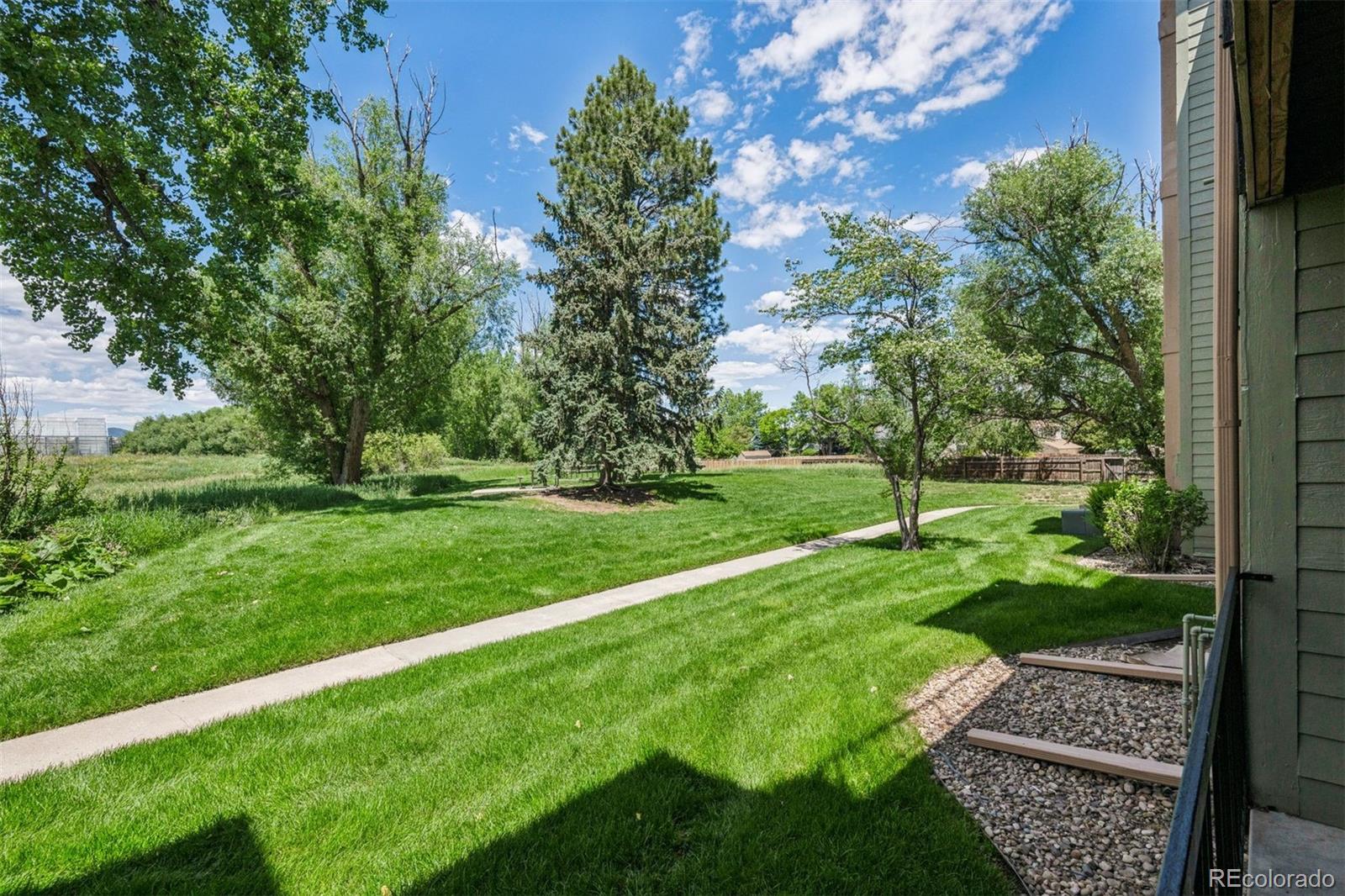 4899 S Dudley Street Unit: 7E