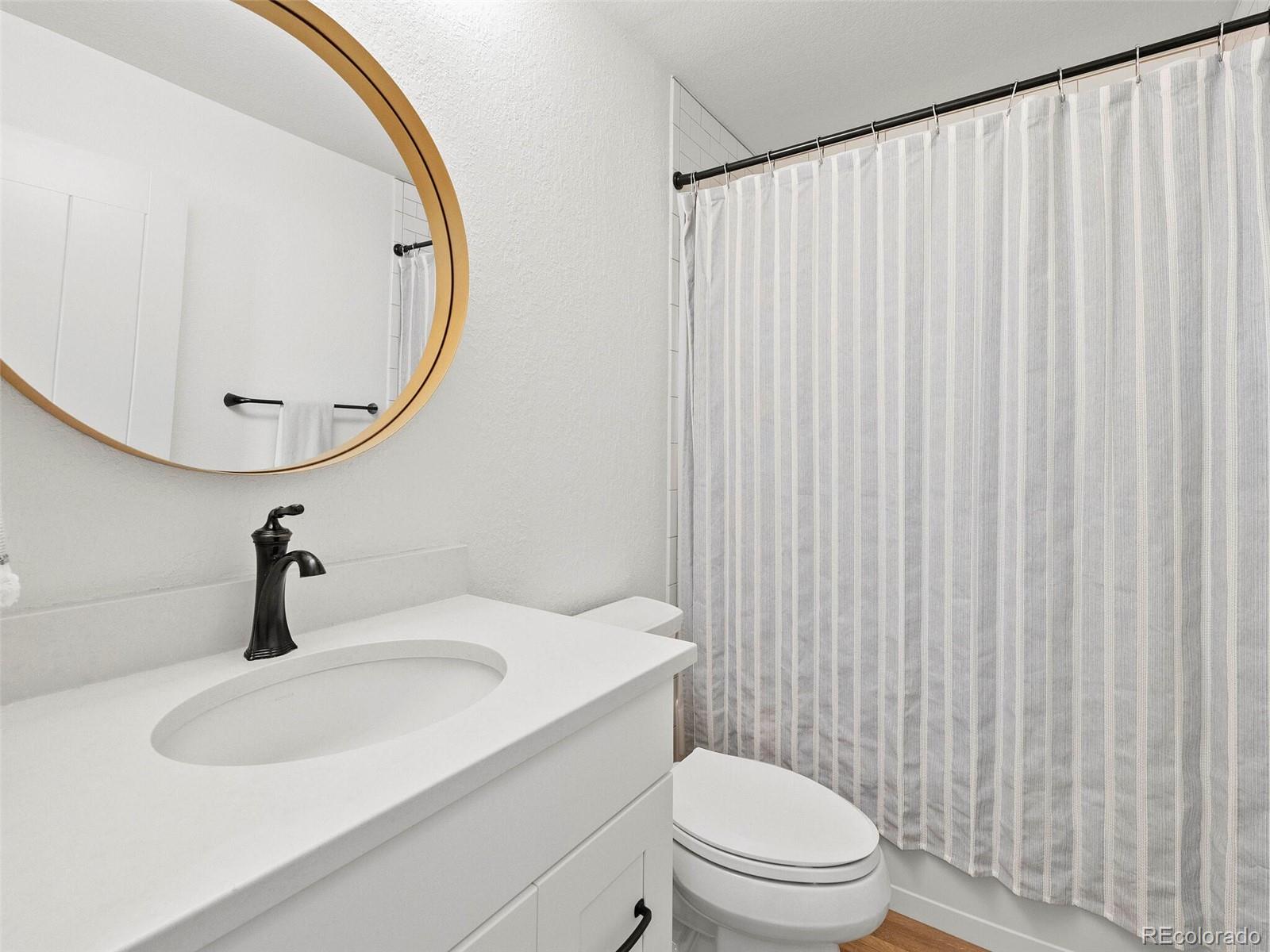 5819 N Boston Street