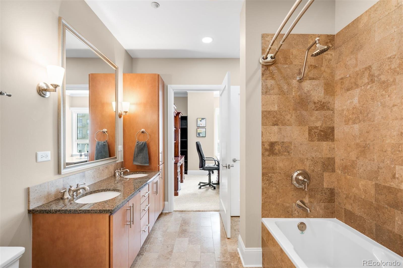 7600 Landmark Way Unit: 904