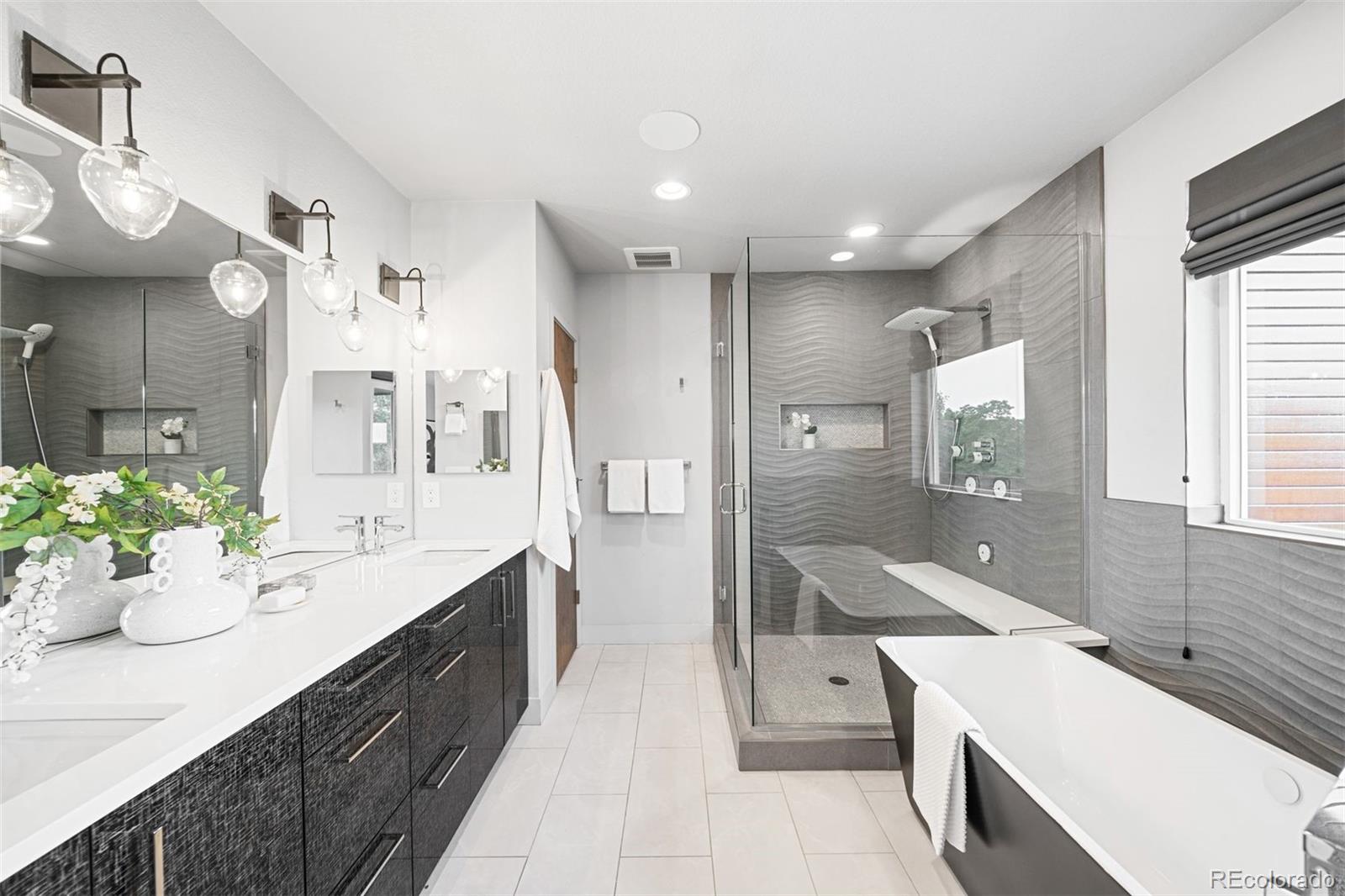 1732 Lowell Boulevard Unit: 101
