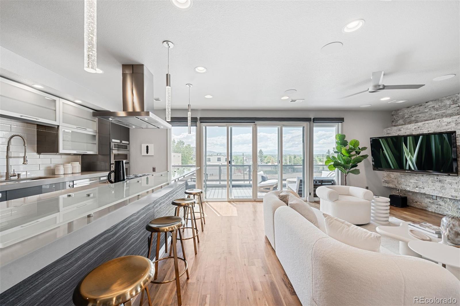 1732 Lowell Boulevard Unit: 101