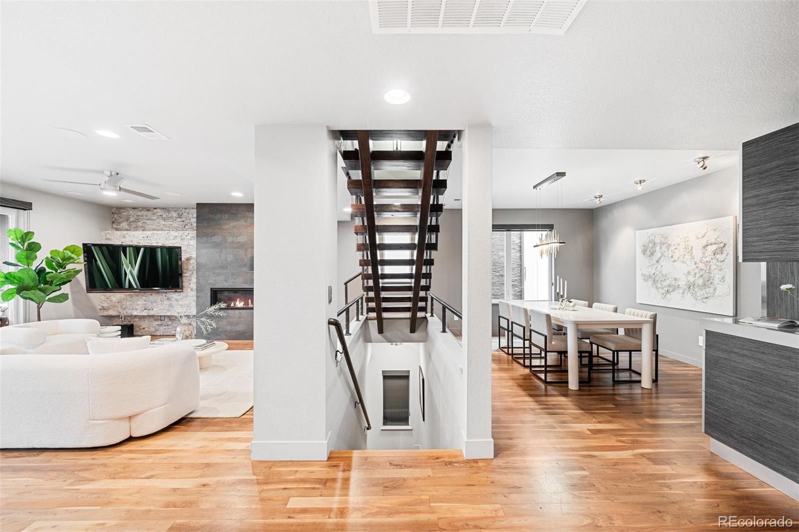 1732 Lowell Boulevard Unit: 101