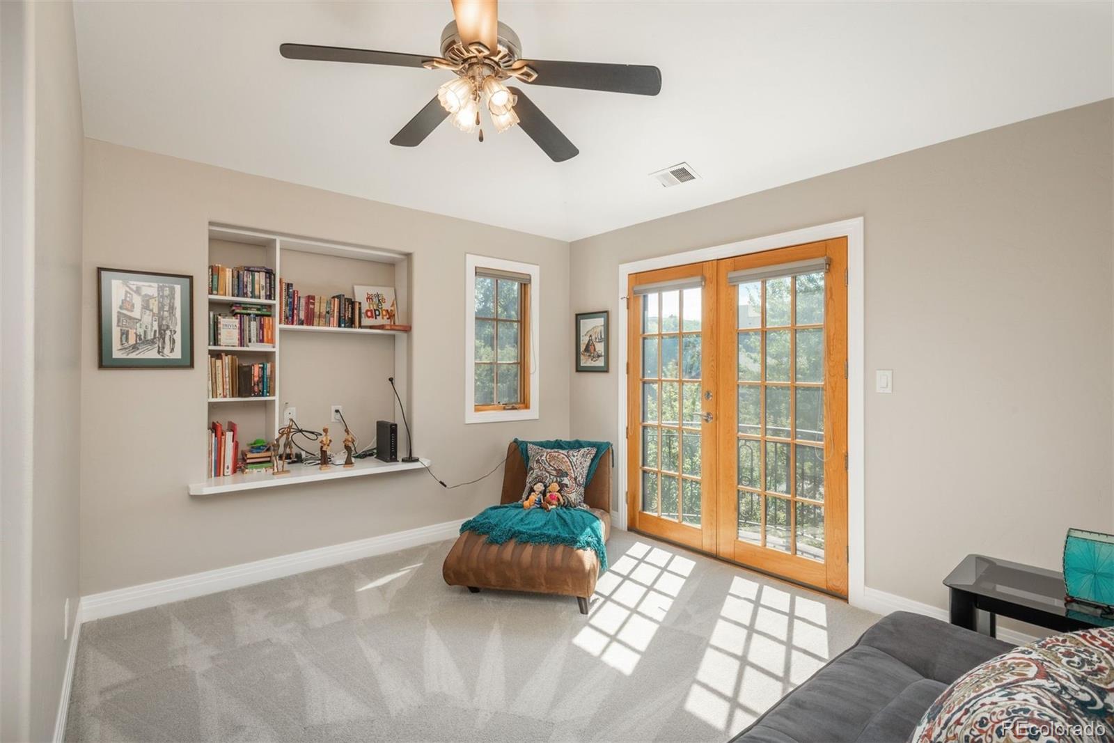 2458 S Josephine Street