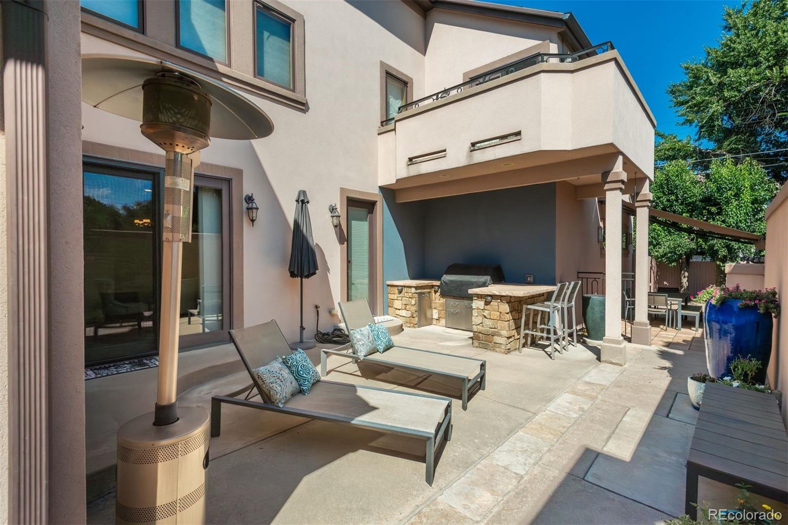 2458 S Josephine Street