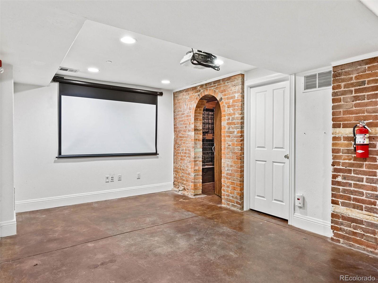 1222 N Pennsylvania Street Unit: A