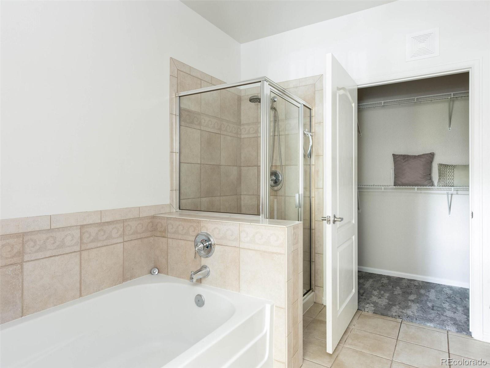 1655 N Humboldt Street Unit: 101