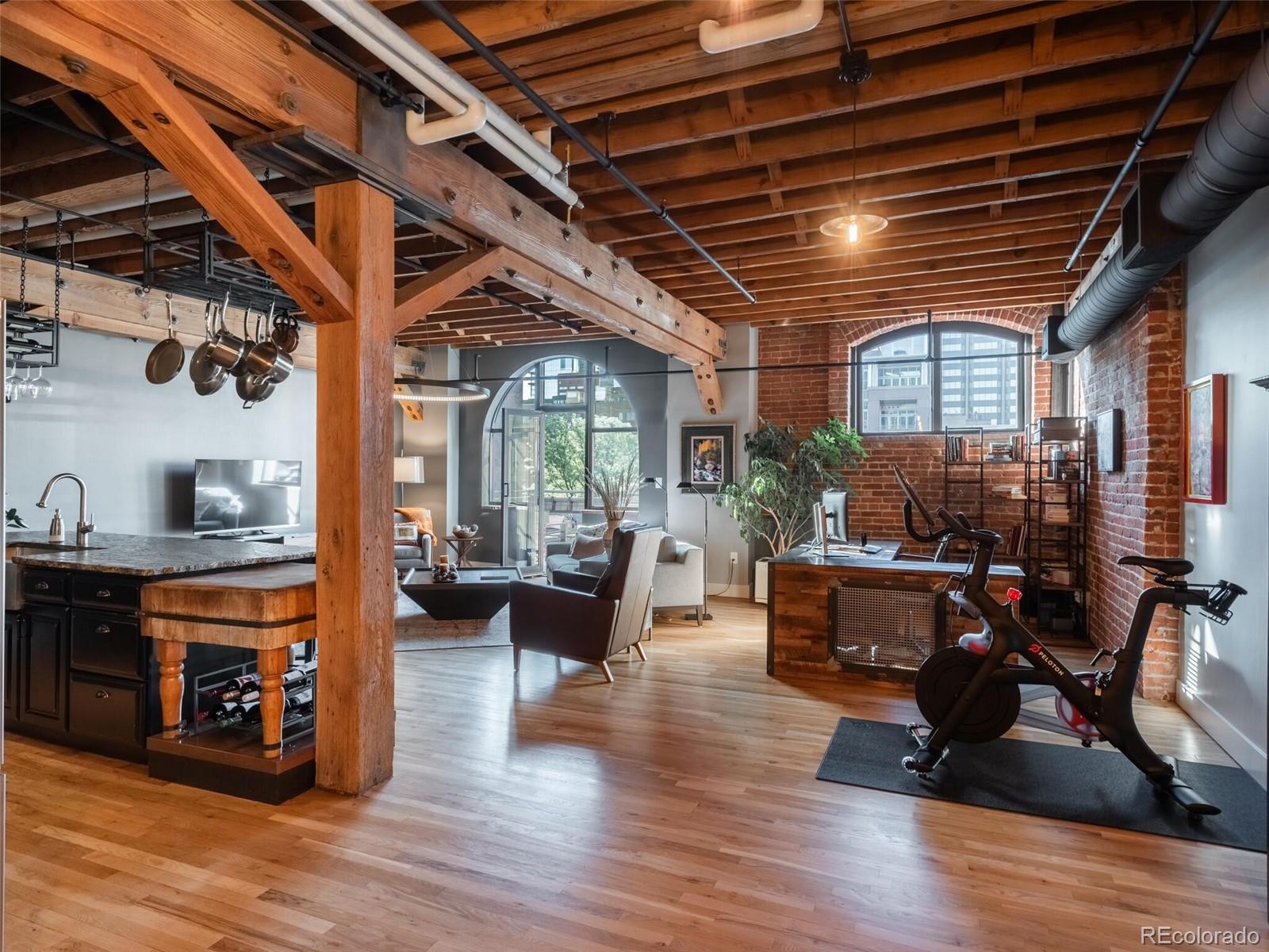 1720 Wynkoop Street Unit: 313