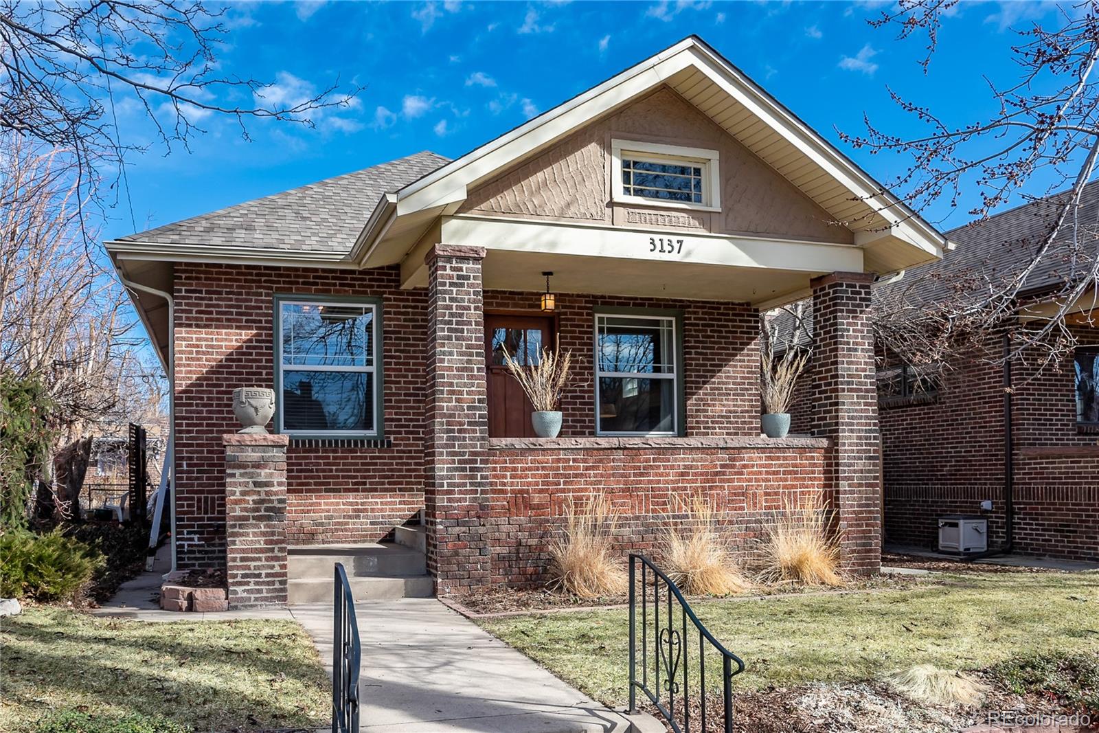 3137 W 37th Avenue