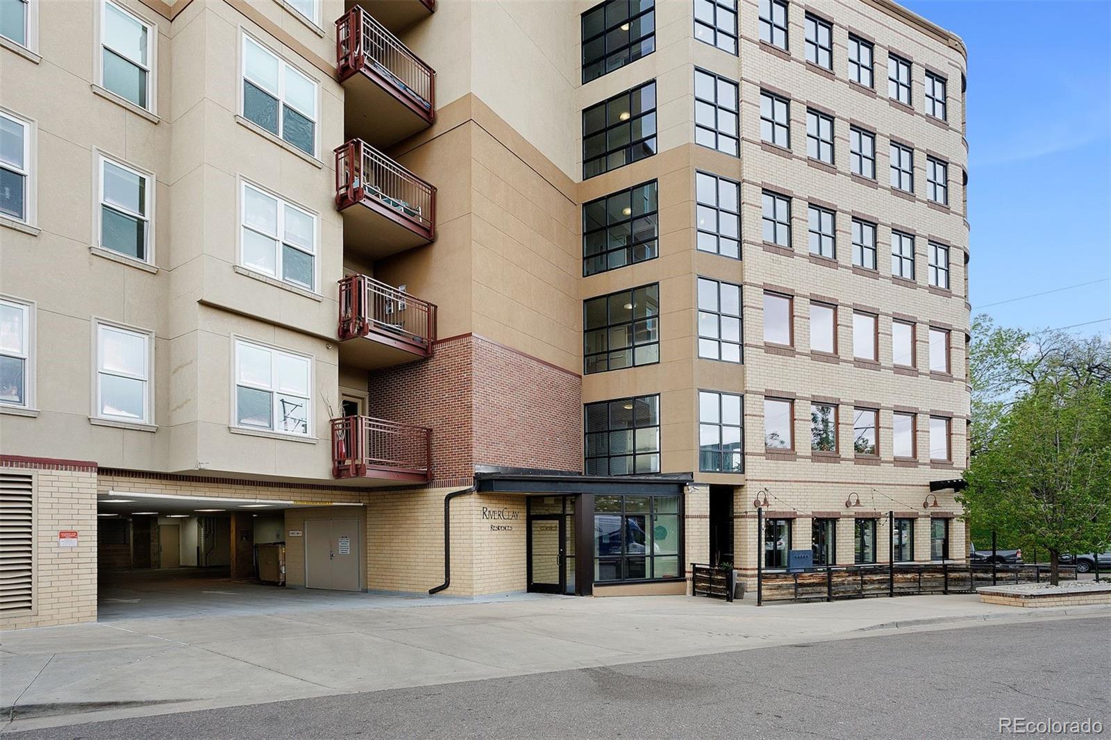 2240 N Clay Street Unit: 201
