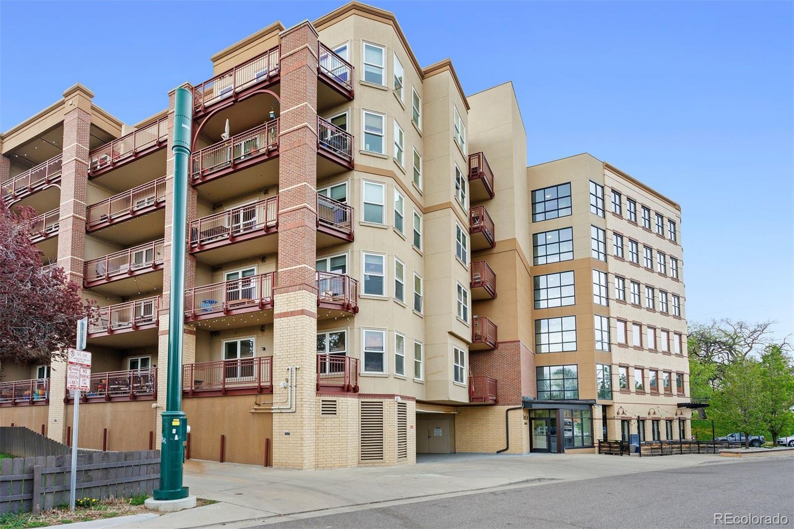 2240 N Clay Street Unit: 201